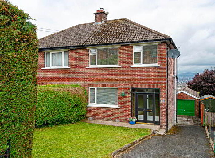 3 Bedroom Semi-Detached House For Sale In Delamont Park, Belfast, BT6