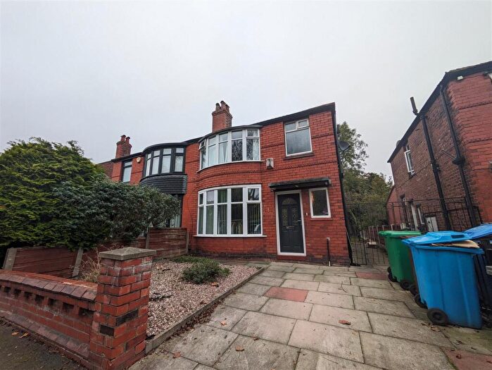 3 Bedroom Private Hall To Rent In Heyscroft Road (), Withington, Manchester, M20