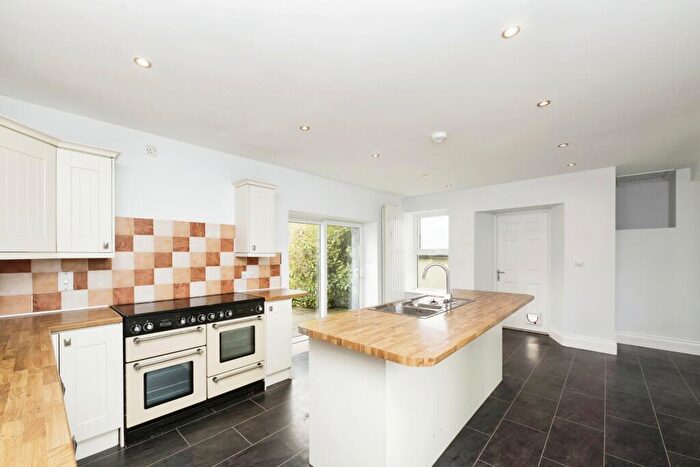 5 Bedroom Detached House For Sale In East Taphouse, Liskeard, Cornwall, PL14