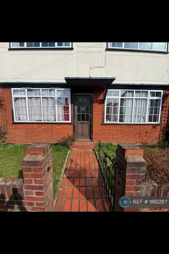 1 Bedroom Maisonette To Rent In South Primrose Hill, Chelmsford, CM1