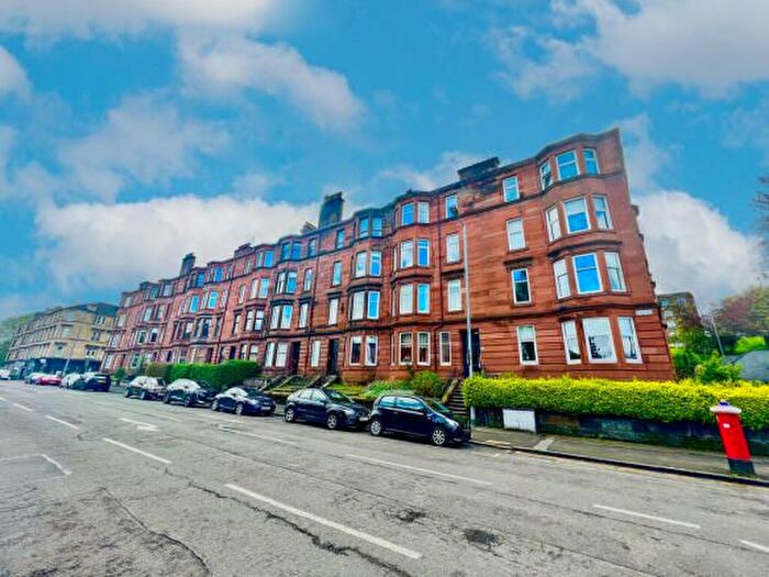 3 Bedroom Flat To Rent In Crow Road, Broomhill, Glasgow, G11