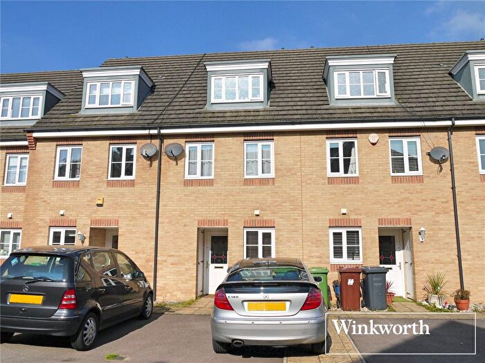 3 Bedroom Terraced House To Rent In Eaton Way, Borehamwood, Hertfordshire, WD6