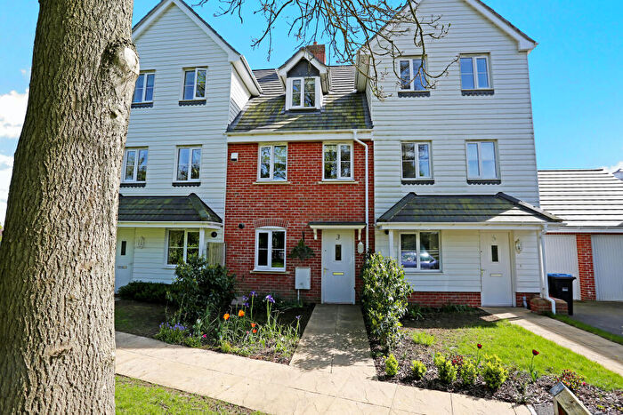 3 Bedroom House For Sale In Cedar Avenue, Cuckfield, RH16