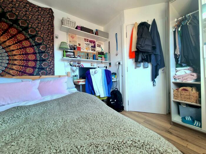 1 Bedroom Apartment To Rent In Ashby Crescent, Loughborough, LE11