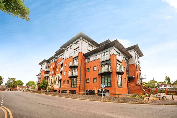 2 Bedroom Apartment For Sale In Walsall Road, West Bromwich, B71