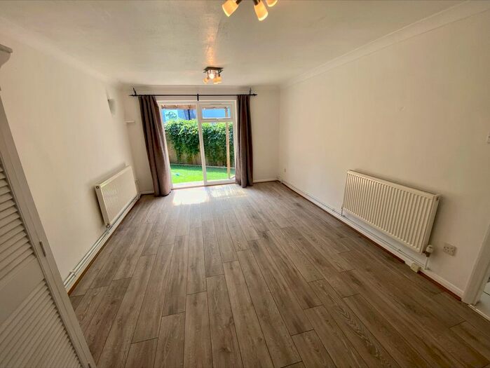 1 Bedroom Flat To Rent In Sherwood Road, South Harrow, Harrow, HA2