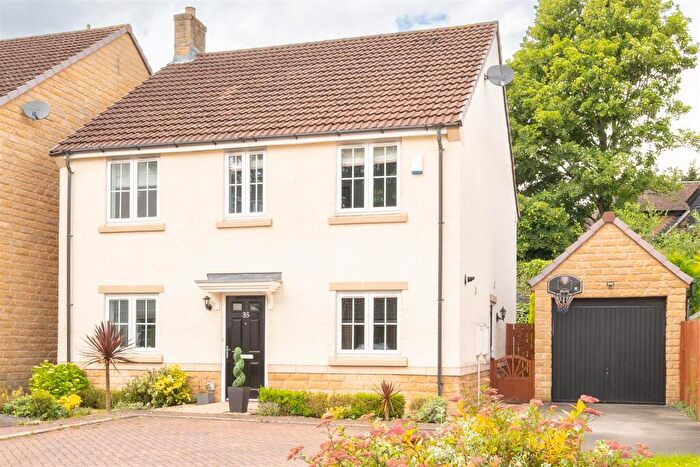 4 Bedroom Detached House For Sale In Platnam Grove, Birkby, Huddersfield, HD2