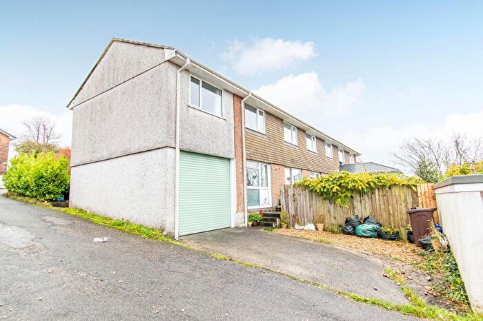 5 Bedroom End Of Terrace House For Sale In Fernside Park, Tremar Coombe, PL14