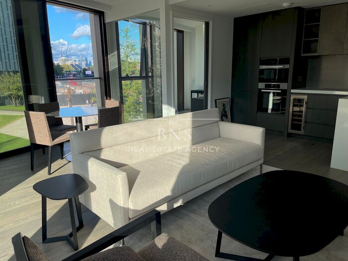 2 Bedroom Flat To Rent In One Thames City, Nine Elms, SW8