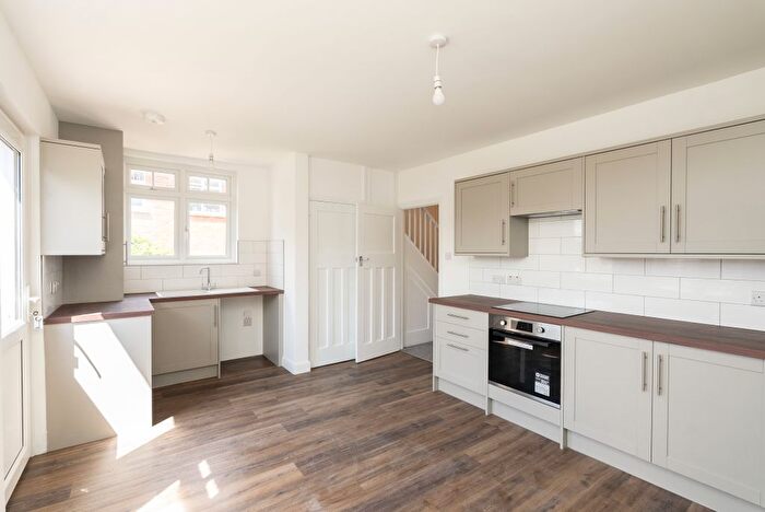 3 Bedroom Semi-Detached House To Rent In Cotmandene, Dorking, RH4