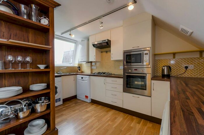2 Bedroom Maisonette To Rent In Castletown Road, Barons Court, London, W14