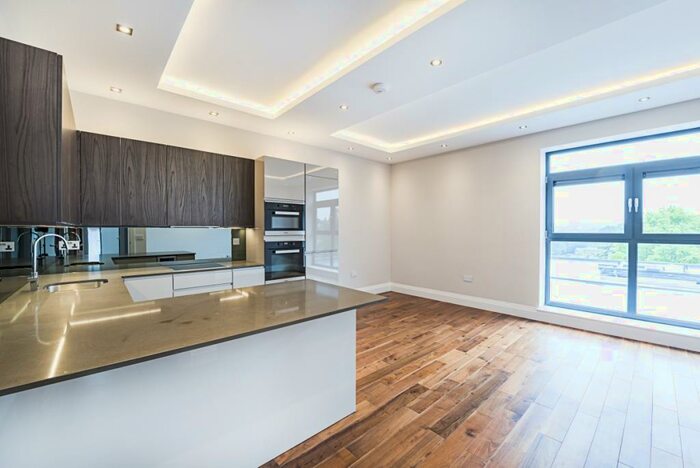 2 Bedroom Apartment To Rent In Muswell Hill London, N10