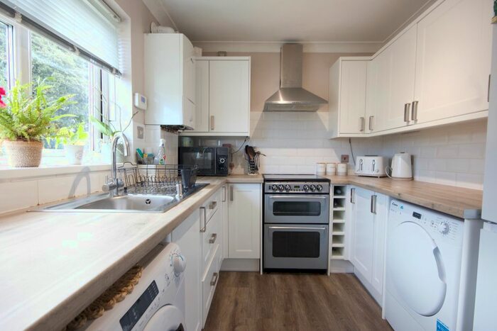 2 Bedroom Flat To Rent In Paragon Place, Norwich, NR2