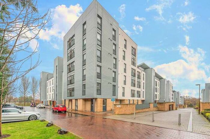 2 Bedroom Apartment To Rent In Kimmerghame Terrace, Edinburgh, EH4