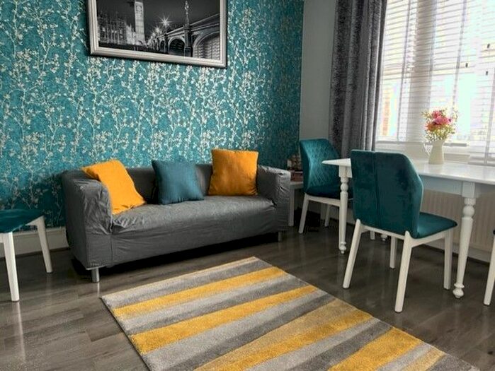 Studio To Rent In Winchester Rd, Edmonton, N9