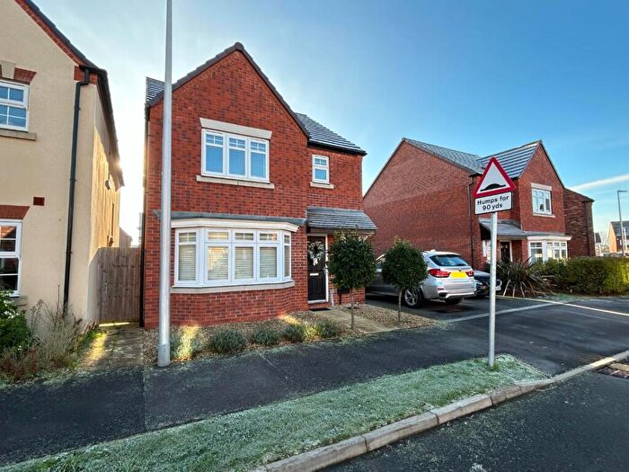 3 Bedroom Detached House For Sale In Taylor Way, Warwick, CV34