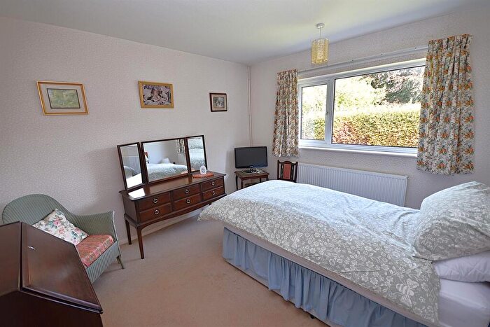 3 Bedroom Detached Bungalow For Sale In Fitzwilliam Avenue, Sutton, Macclesfield, SK11