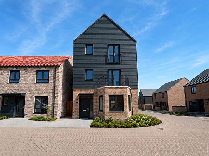 4 Bedroom Detached House To Rent In Springstead Village, Cambridge, CB1