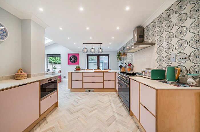 4 Bedroom Detached House For Sale In Southview Road, Headley Down, Hampshire, GU35