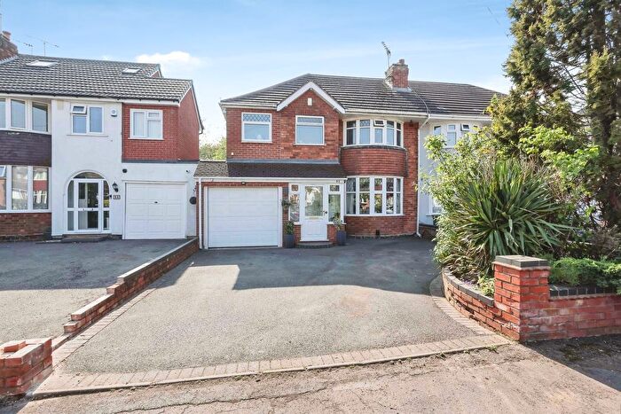 4 Bedroom Semi Detached House For Sale In Wells Green Road, Solihull, B92