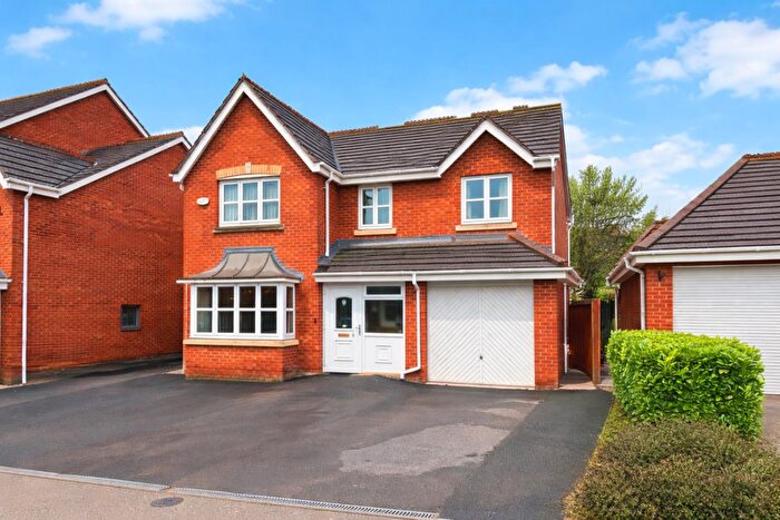 4 Bedroom Detached House For Sale In Southside Road, Leicester, LE3