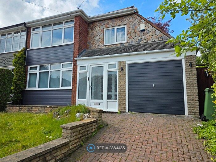 3 Bedroom Semi-Detached House To Rent In Tynedale Crescent, Wolverhampton, WV4