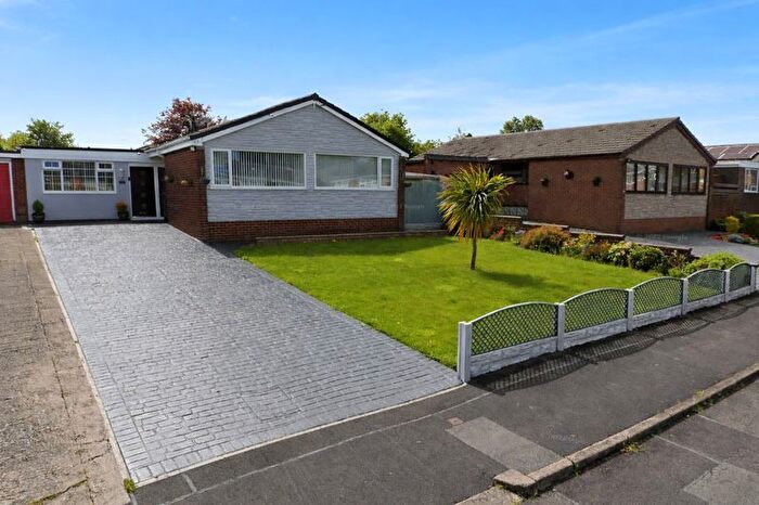 3 Bedroom Detached Bungalow For Sale In St. Davids Drive, Deeside, CH5