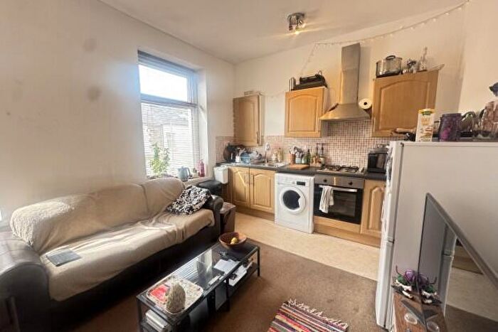 1 Bedroom Flat To Rent In Flora Street Cardiff, CF24