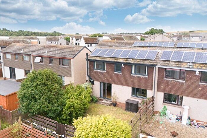 2 Bedroom End Of Terrace House For Sale In Deanhead Road, Eyemouth, TD14