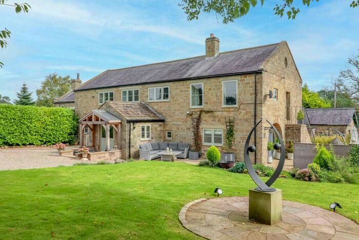 5 Bedroom Link Detached House For Sale In High Birstwith, Harrogate, HG3