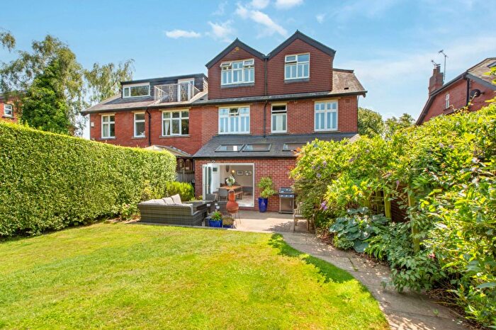 5 Bedroom Semi-detached House For Sale In North Park Avenue, Roundhay, LS8