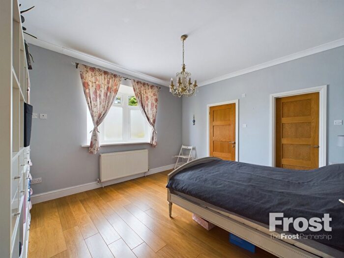 1 Bedroom Property To Rent In Coppermill Road, Wraysbury, Berkshire, TW19