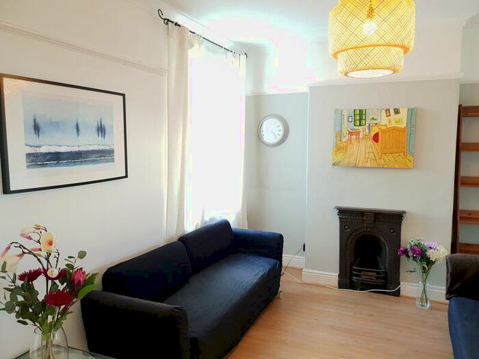 5 Bedroom Terraced House To Rent In Africa Gardens, Cardiff, CF14