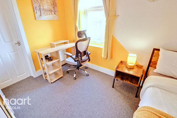 3 Bedroom End Of Terrace House For Sale In Grafton Street, Lincoln, LN2