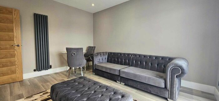 3 Bedroom Flat To Rent In Kingsley Road, Hounslow, TW3