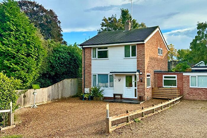 3 Bedroom Detached House For Sale In Chambrai Close, Appleford, Abingdon, OX14