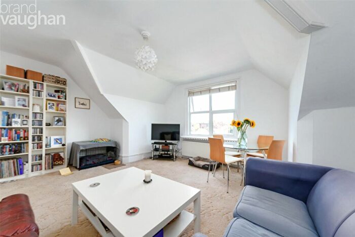 1 Bedroom Terraced House To Rent In Highcroft Villas, Brighton, BN1