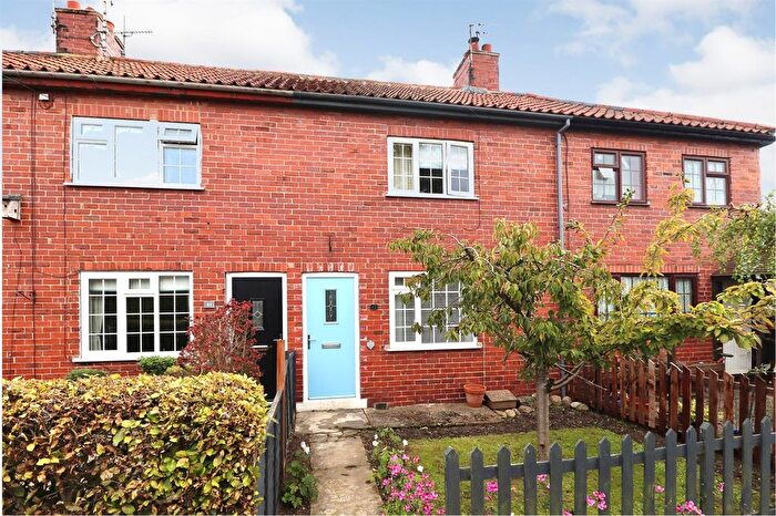 3 Bedroom Terraced House For Sale In Low Catton Road, Stamford Bridge, YO41