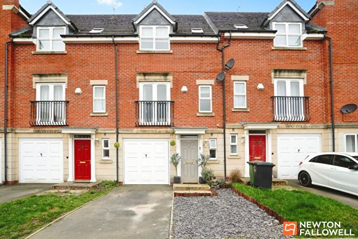 3 Bedroom Terraced House For Sale In Haddon Way, Loughborough, LE11