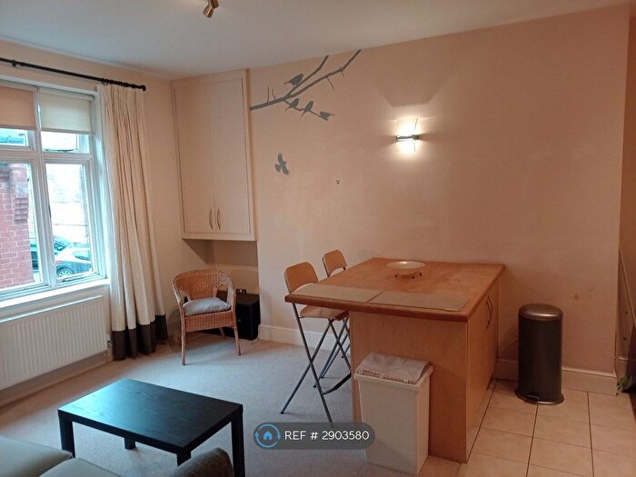 2 Bedroom Flat To Rent In Oxford St, Nottingham, NG1