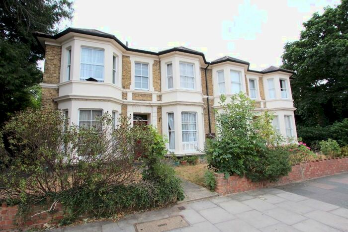 2 Bedroom Apartment To Rent In Sunny Gardens Road, London, NW4