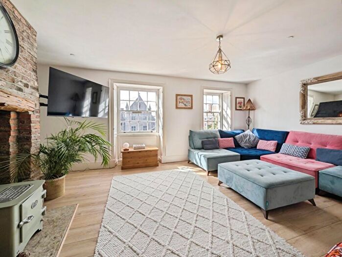 2 Bedroom Flat For Sale In Front Street, Tynemouth, North Shields, Tyne And Wear, NE30