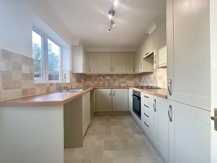 3 Bedroom Semi Detached House To Rent In Shiregate, Metheringham, LN4