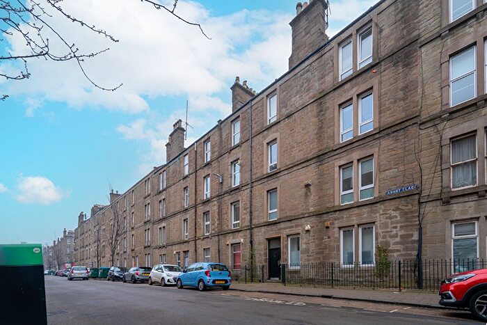 1 Bedroom Flat To Rent In Park Avenue, Dundee, DD4
