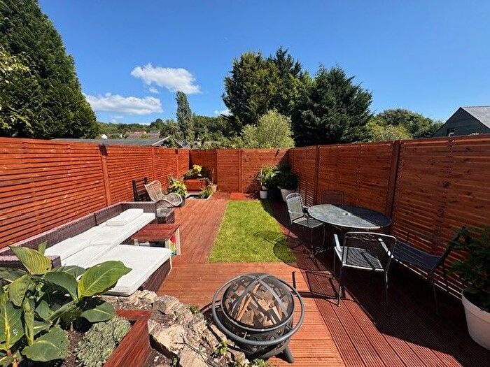 2 Bedroom Flat To Rent In Northend, Batheaston, Bath, BA1