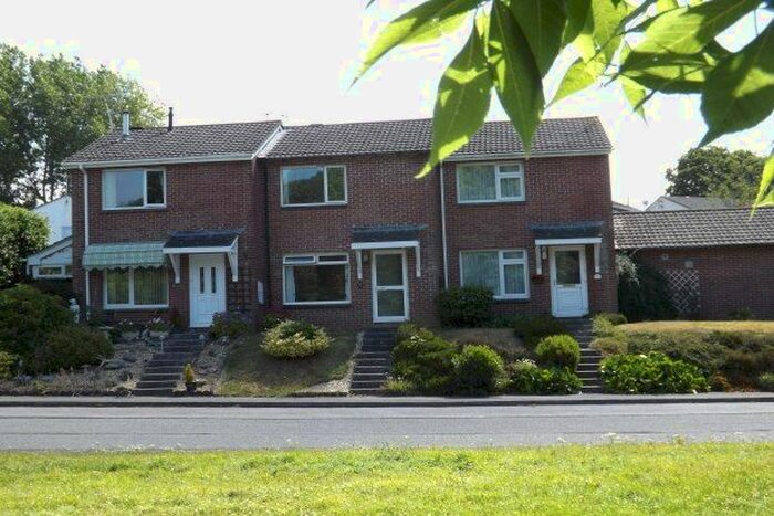 2 Bedroom Property To Rent In Woodland Way, Torpoint, PL11