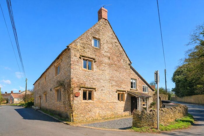 6 Bedroom Semi-Detached House For Sale In Compton Street, Butleigh, BA6