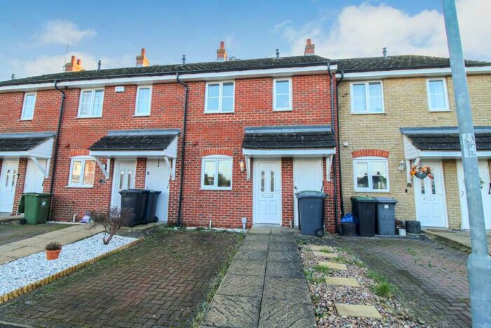 3 Bedroom Terraced House To Rent In Oat Piece, Marston Moretaine, Bedford, MK43