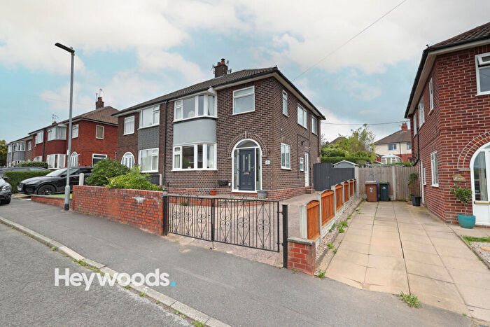 3 Bedroom Semi-Detached House For Sale In Ampthill Place, Hanford, Stoke-on-Trent, Staffordshire, ST4