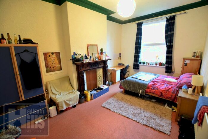 7 Bedroom Terraced House To Rent In Ecclesall Road, Sheffield, South Yorkshire, S11